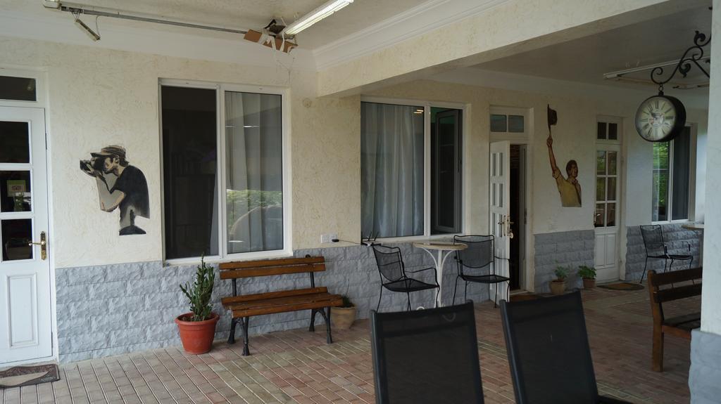 Tj Guest House Makhinjauri Exterior foto