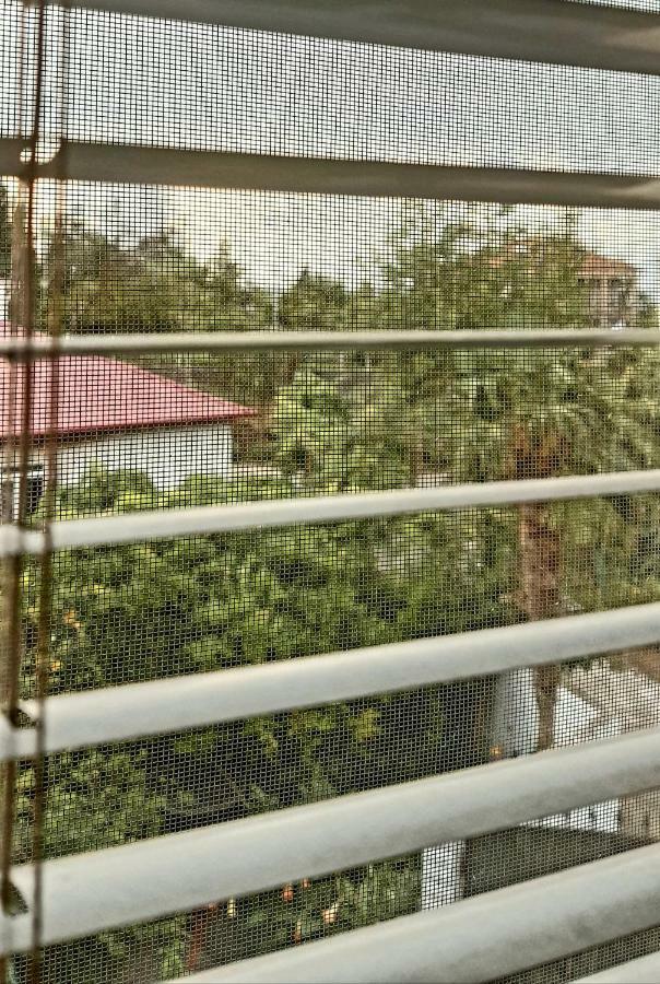 Tj Guest House Makhinjauri Exterior foto